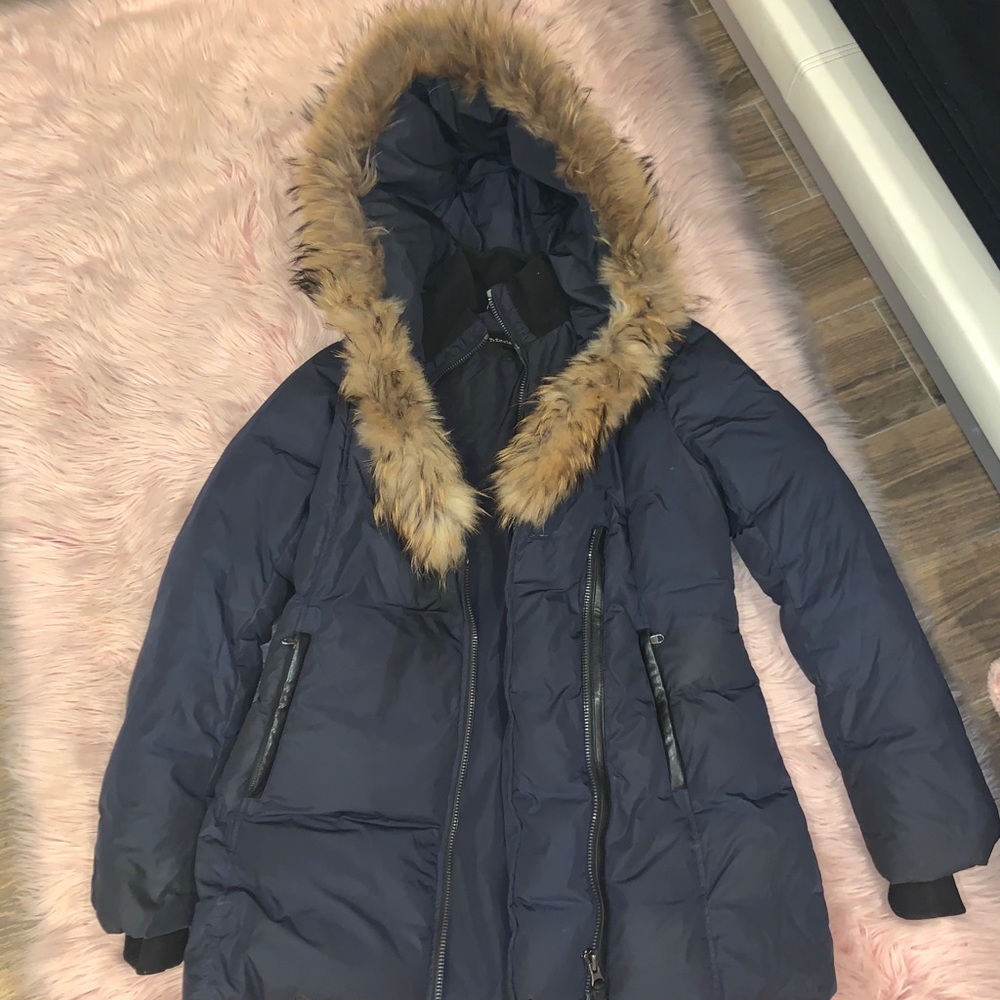 Macakge Adali in navy.  size medium
